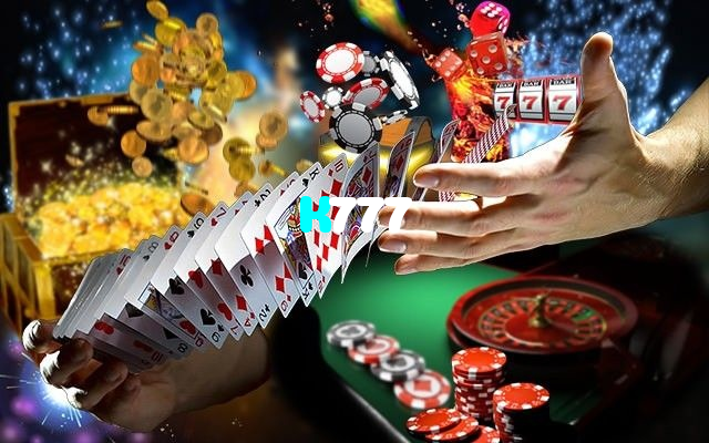 K777 casino presented on mobile device in Pakistan with slots and live games